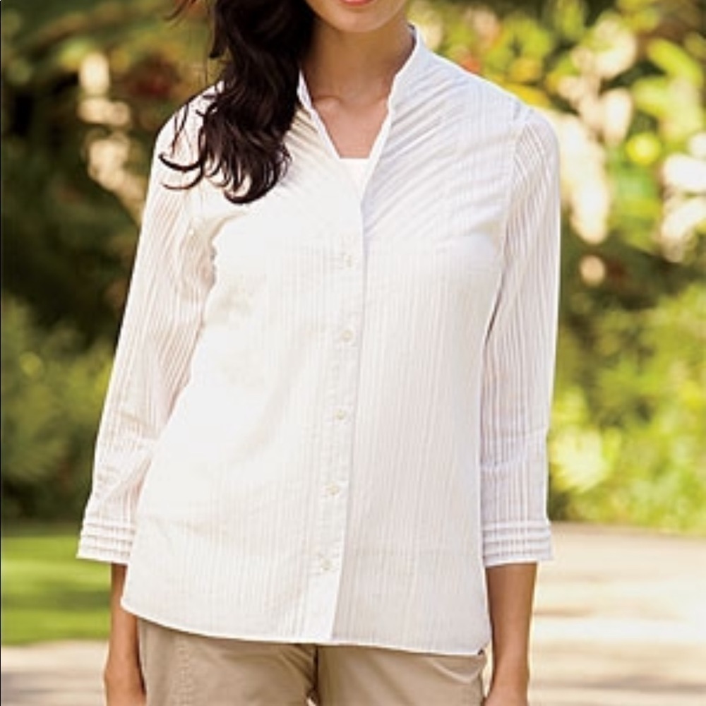 * Orvis Women’s Sheer Stripe White Shirt Size Small